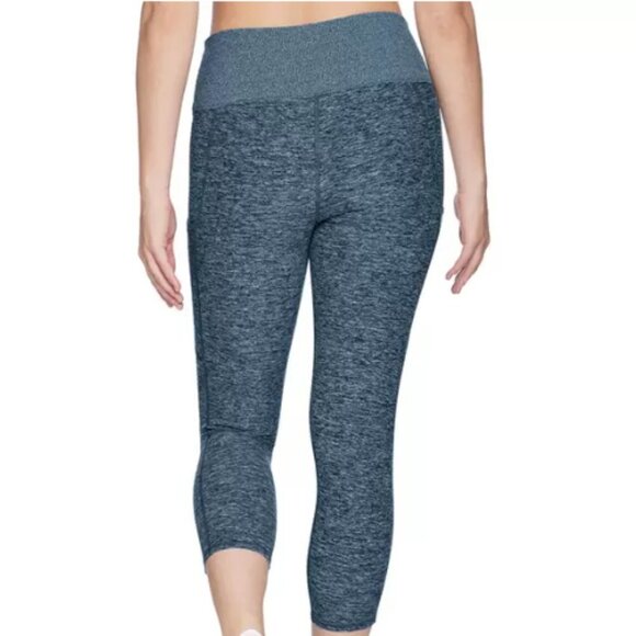 Kirkland Signature Ladies Brushed Capri Blue, size XS - Picture 2 of 8